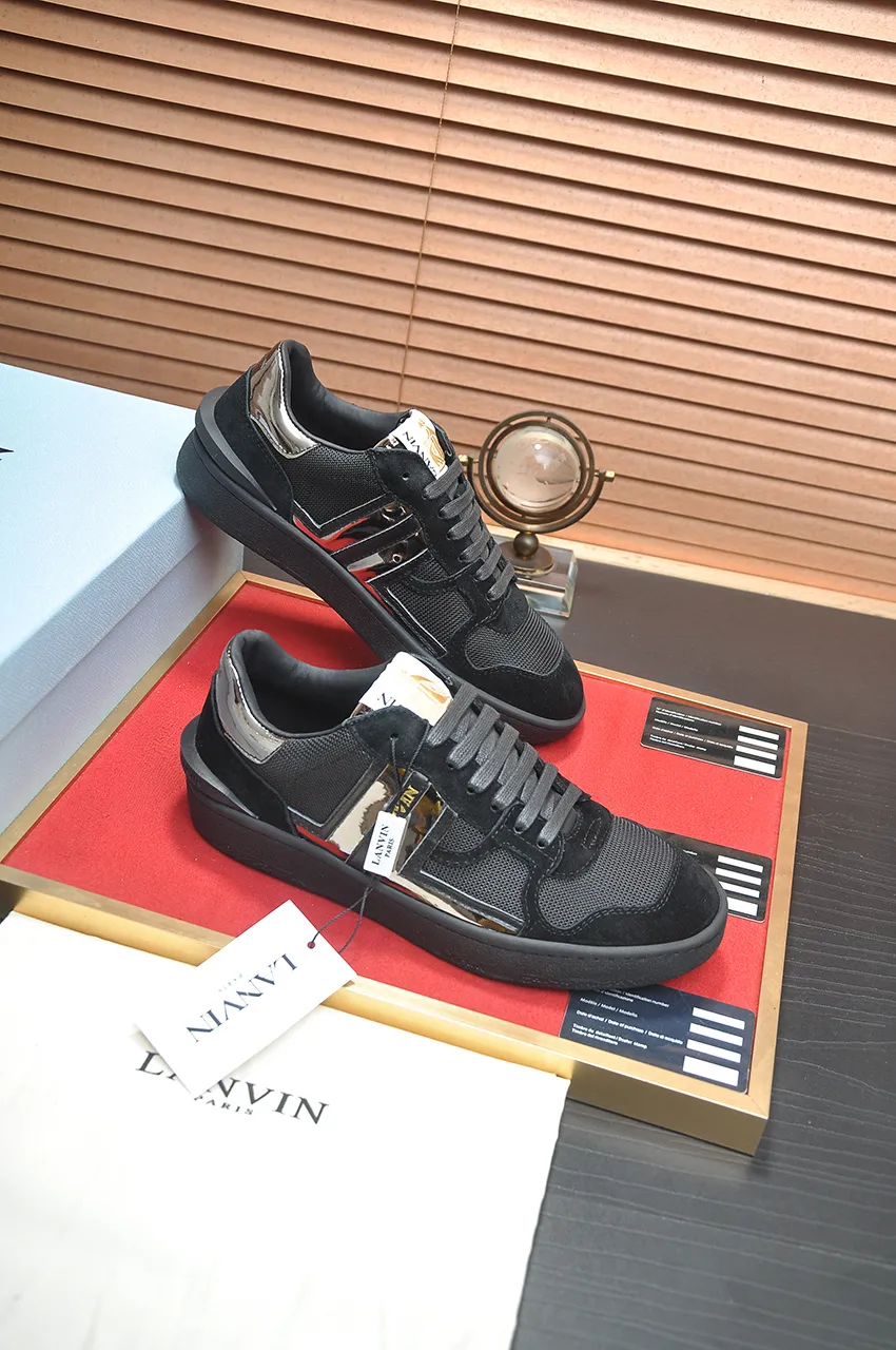 Men's men's shoes💰540💶[LANVIN] The latest lace-up fashionable casual couple sneakers, high-quality CLAY couple series‼ ️ The latest trendy products of the season 🌈Many bloggers have planted grass and purchased the original open-mold customization. The upper and outsole are sewn with mark threads without edge sealing. A variety of material splicing combination design. Very versatile for fashionable and casual wear. Comfortable on the feet. Self-recommended. Upper cowhide + cow suede + breathable mesh lining. Foot-padding cowhide. Exclusive original open-mold clear logo rubber outsole ⚠️Couple standard size 36-40 for women and 38-44 for men.